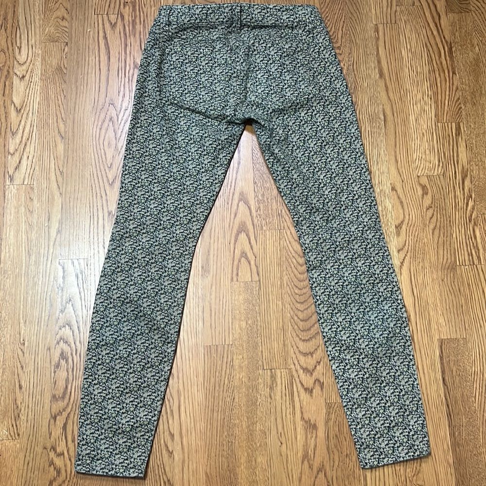 Cabi Patterned Jeans Super Soft Size 2 - Picture 3 of 7